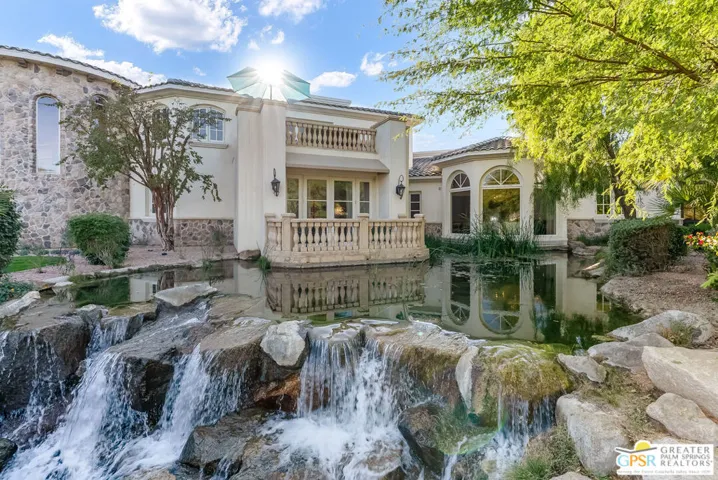 Waterfall feature at front of