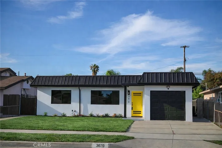 new front of the house, updated with new front metal roof