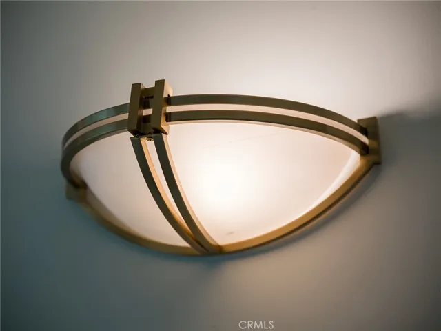 Living room lighting details