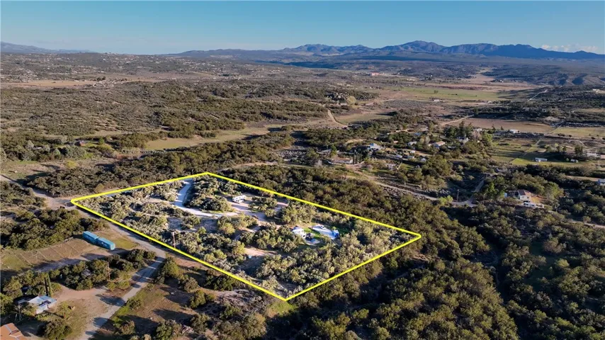 Lot lines are approximate