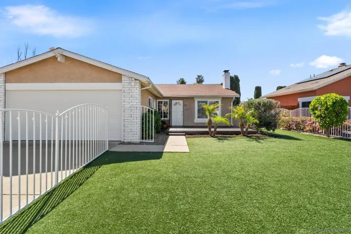 4621 Avery St, Oceanside, California 92057