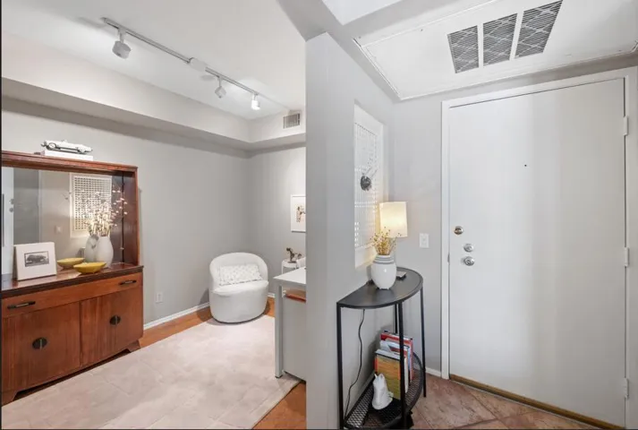 1490 camino real 206 mls pic 17