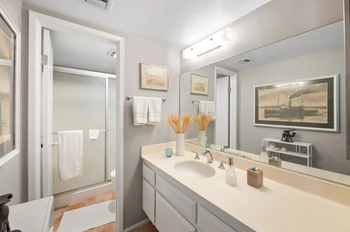 1490 camino real 206 mls pic 8