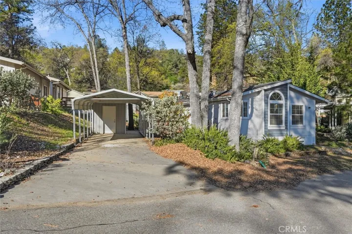 43555 Highway 41 A15, Oakhurst, California 93644