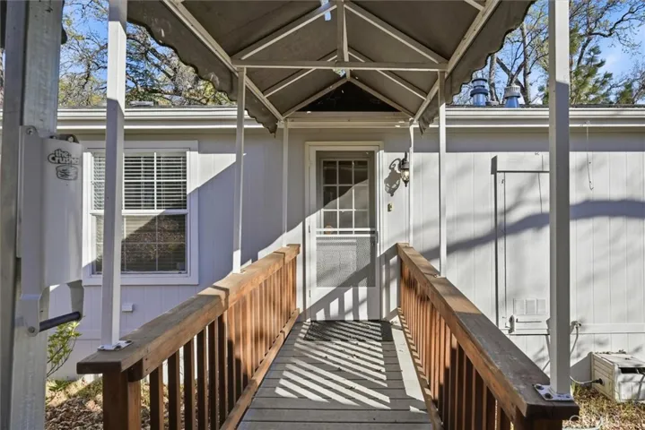 43555 Highway 41 A15, Oakhurst, California 93644