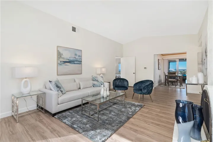 Expansive living room!