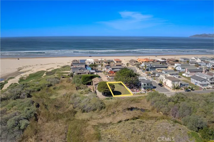 Lot backs up against a lagoon for ultimate privacy.