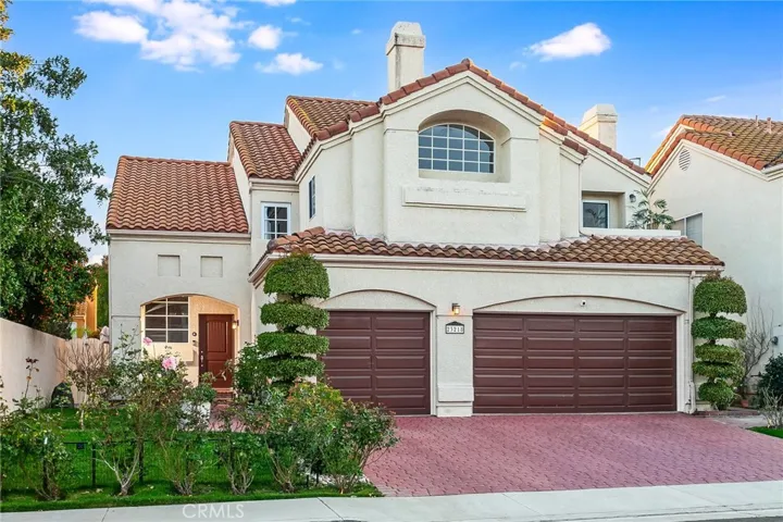 Welcome to a refined residence where light, space, and elegant design come together to create an exceptional living experience. Located within the prestigious GATED COMMUNITY of La Villanueva, this beautiful home offers a rare blend of comfort, privacy, and timeless style. The front yard offers a beautiful introduction to the home with a lush green lawn, classic rose bushes lining the walkway, and nearby fruit trees that attract butterflies and hummingbirds, creating a peaceful garden setting and charmin...