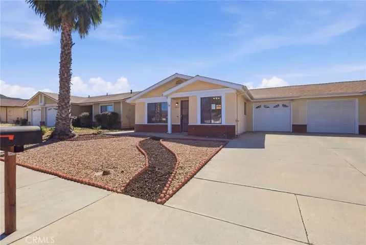 27317 Del Monte, Menifee, California 92586