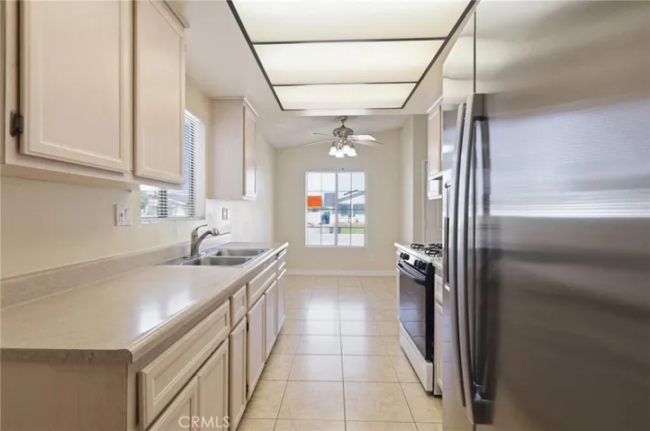 27317 Del Monte, Menifee, California 92586
