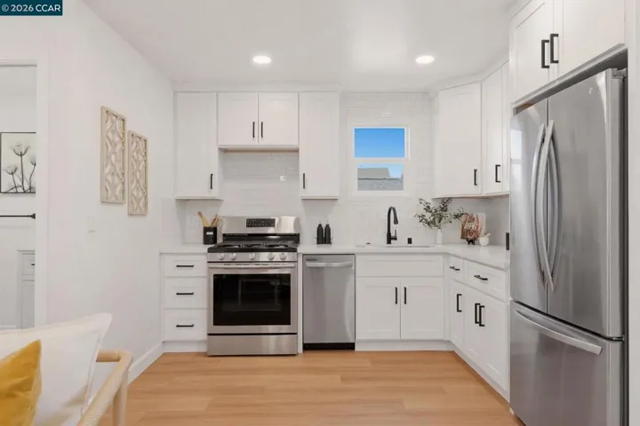 Fridge and dishwasher digitally added