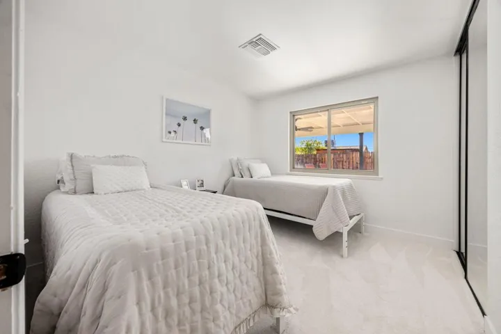 48-web-or-mls-068A7944