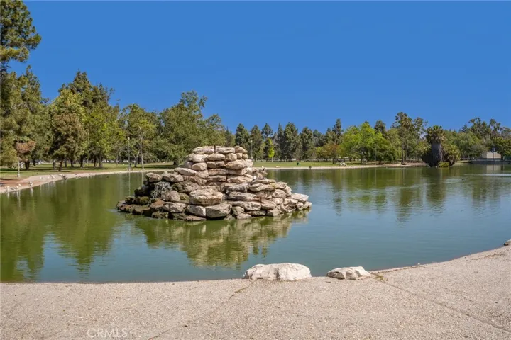 El Dorado Park Duck Pond