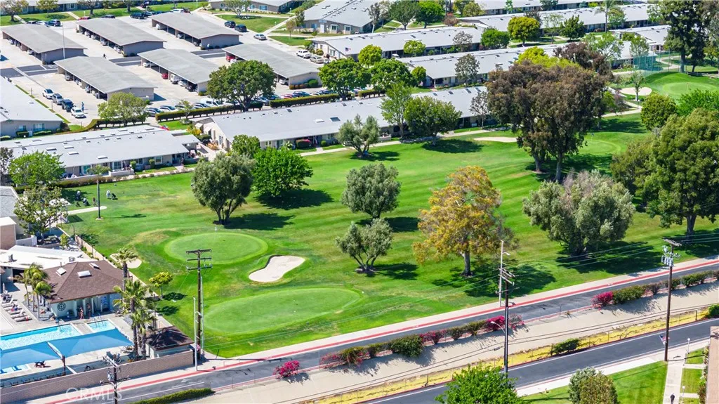 Overhead of Leisure World