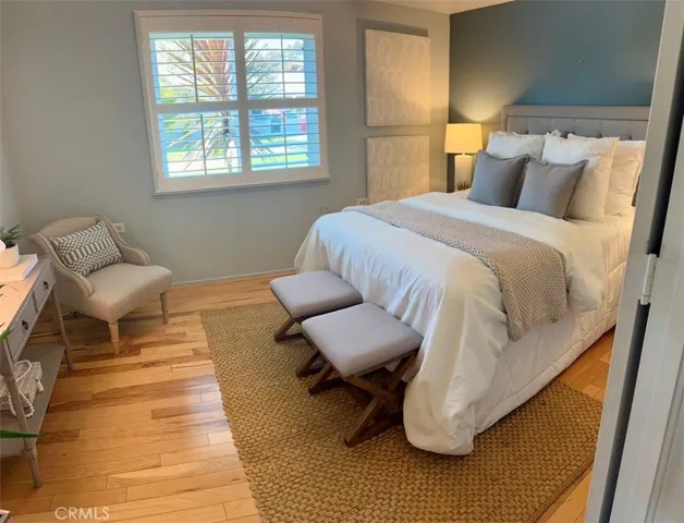 Oversized bedroom 2