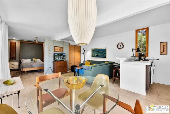 360 Cabrillo Road 220, Palm Springs, California 92262