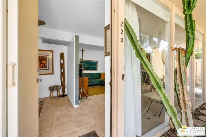 360 Cabrillo Road 220, Palm Springs, California 92262