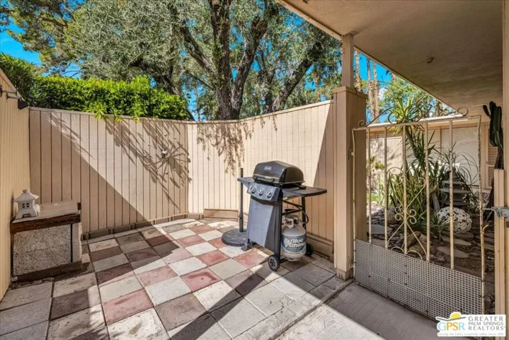 360 Cabrillo Road 220, Palm Springs, California 92262