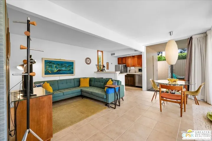 360 Cabrillo Road 220, Palm Springs, California 92262