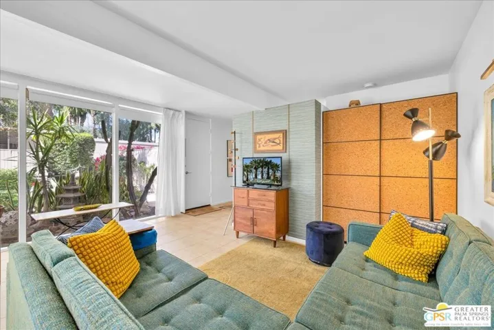 360 Cabrillo Road 220, Palm Springs, California 92262