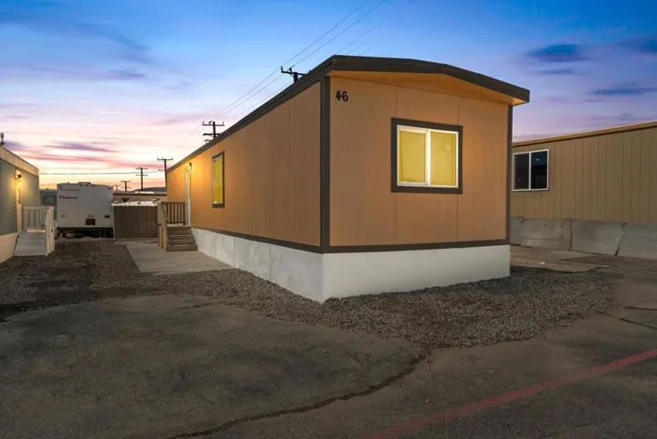 17069 N indian canyon 46-2