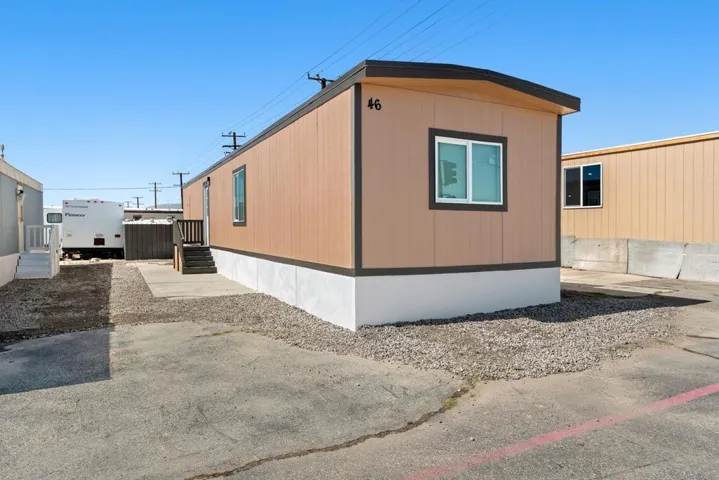 17069 N indian canyon 46