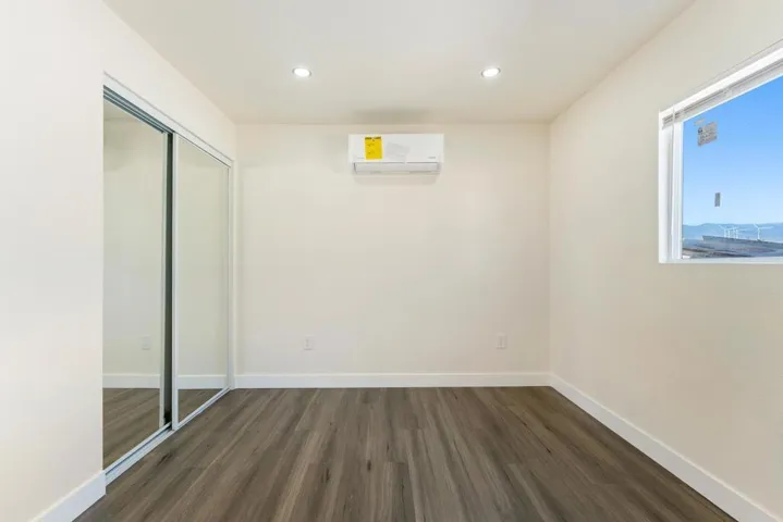 17069 N indian canyon 46-16