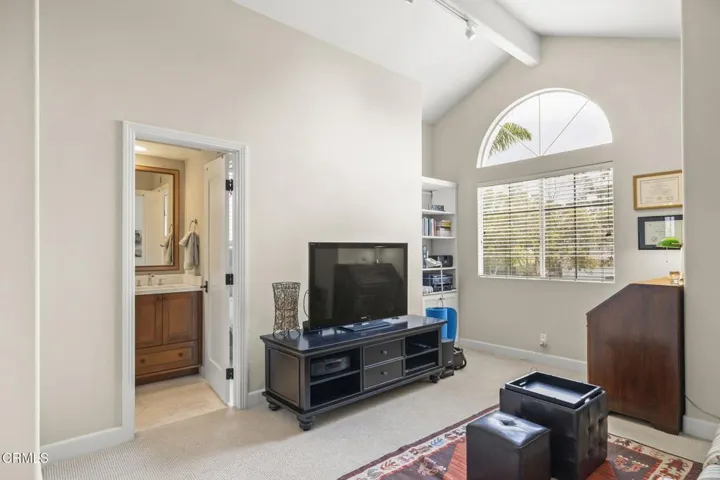 48-web-or-mls-UpmarketMedia-2113Dor-168