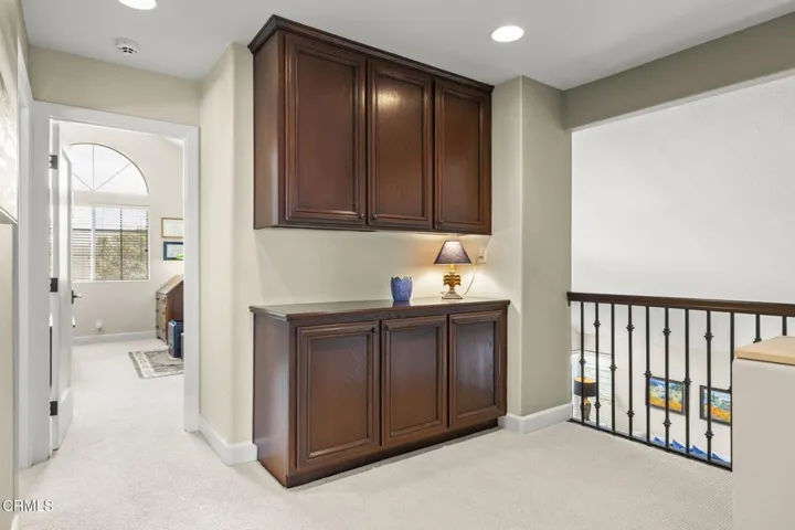 36-web-or-mls-UpmarketMedia-2113Dor-126