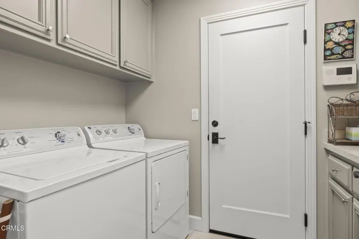 60-web-or-mls-UpmarketMedia-2113Dor-75