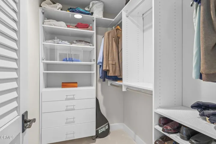 46-web-or-mls-UpmarketMedia-2113Dor-231