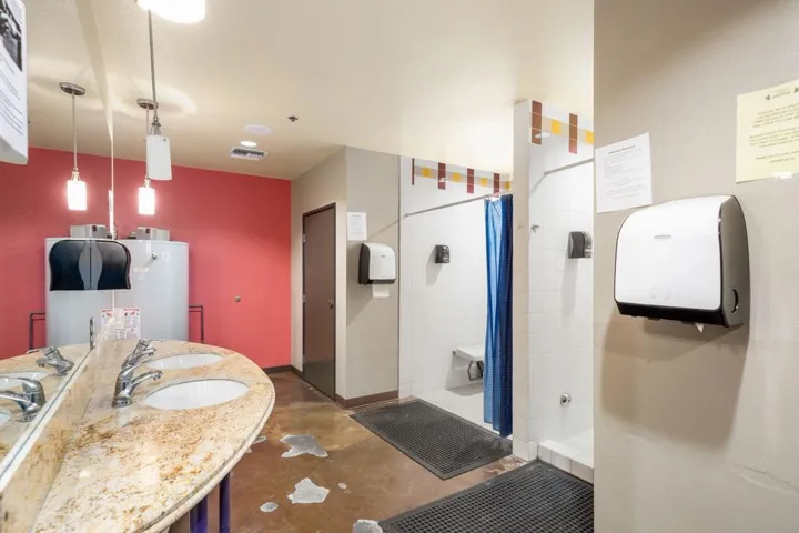 41-web-or-mls-JGPAlm0520_041