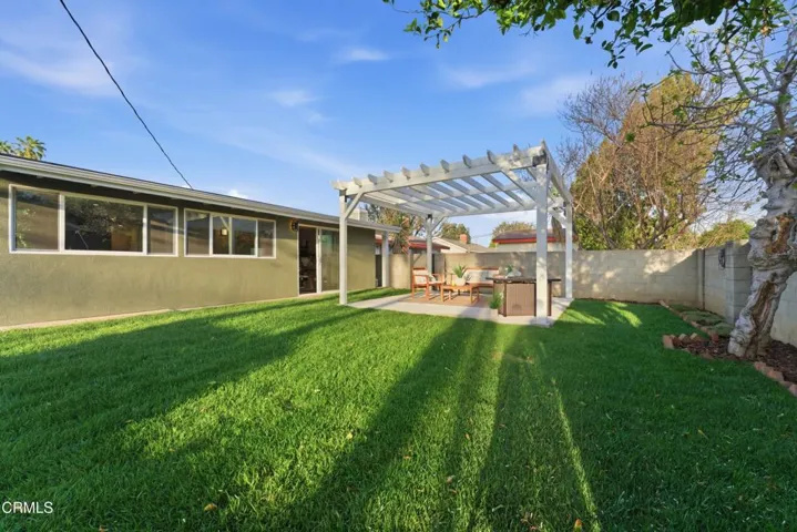 Bacy yard pic 3e