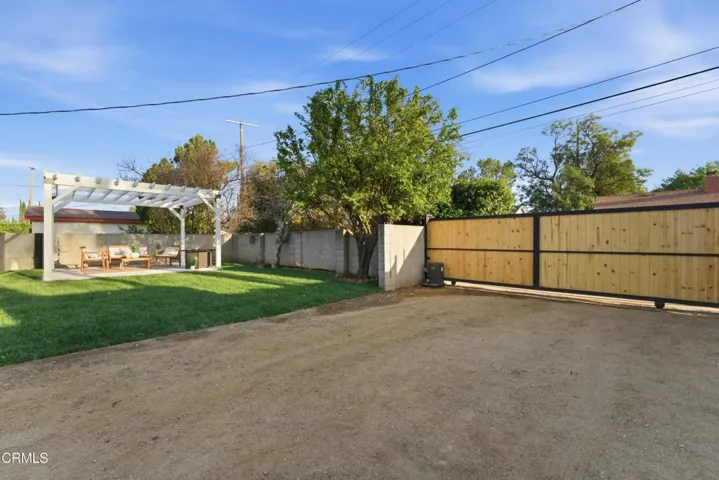 Back Yard pic 2