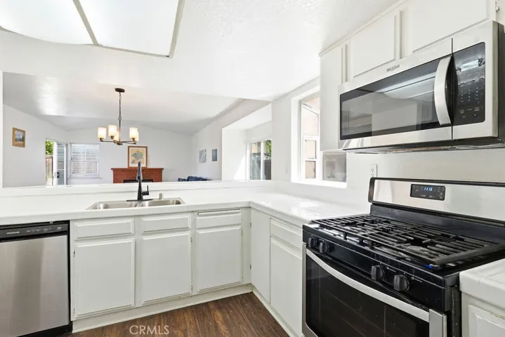 344 Mildred, Perris, California 92571
