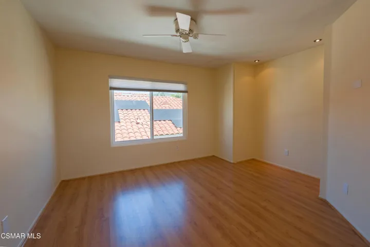 7247universitydrive-66