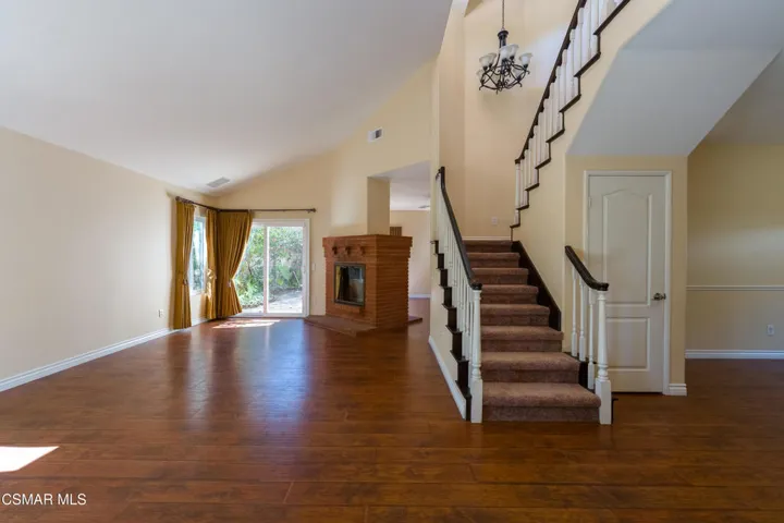 7247universitydrive-51