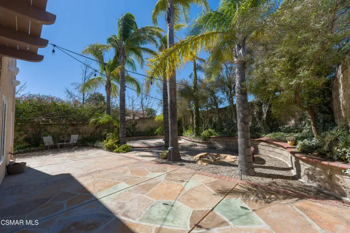 7247universitydrive-49