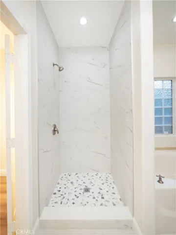 Main Bathroom Standing shower