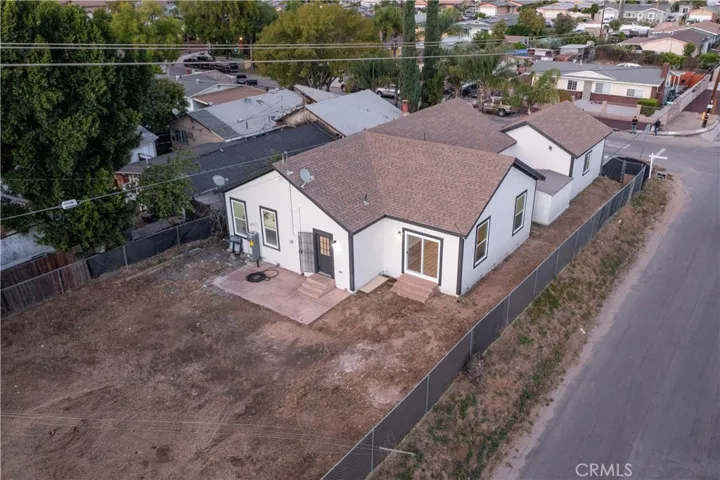 19241 Envoy Avenue, Corona, California 92881