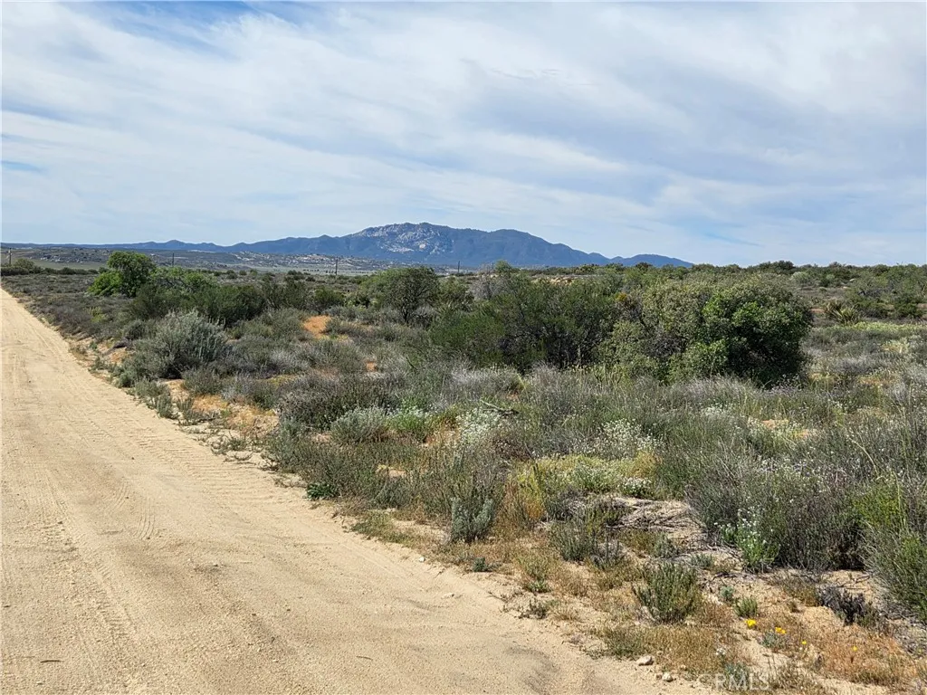 3 Fletcher, Anza, California 92539 — photo 5