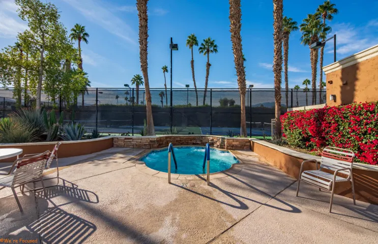 40-Were Focused Oasis CC Stock Photos-3