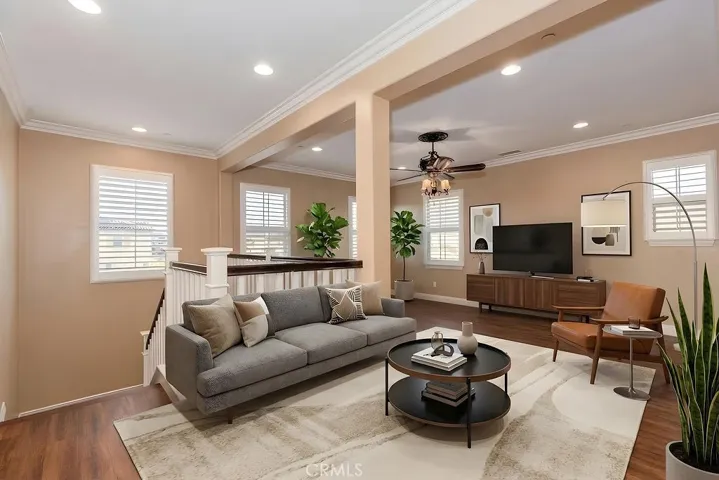 Upstairs loft virtually staged