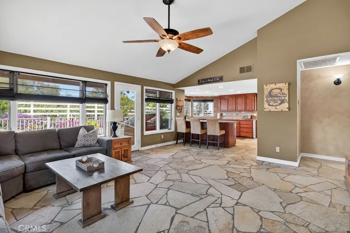 20765 Avenida Castilla, Murrieta, California 92562