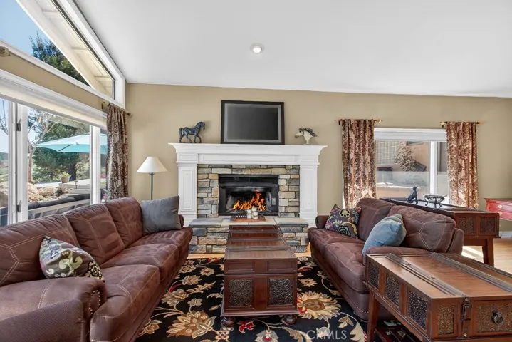 20765 Avenida Castilla, Murrieta, California 92562