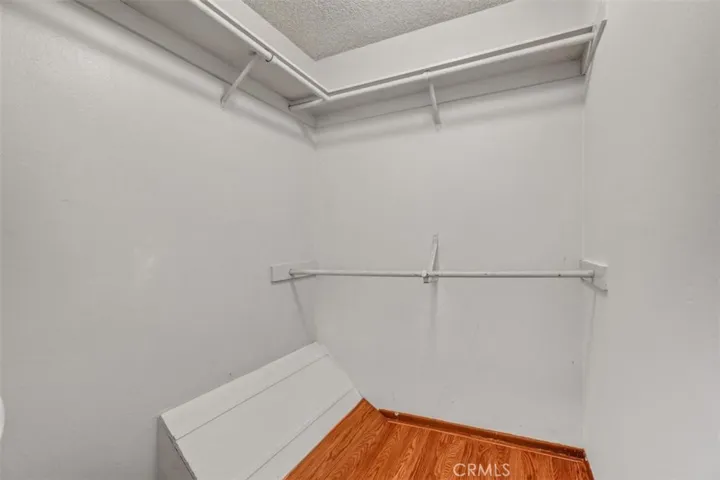 walk in closet