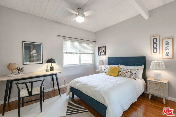 12014 Kling Street 18, Valley Village, California 91607