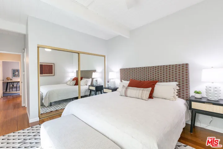 12014 Kling Street 18, Valley Village, California 91607