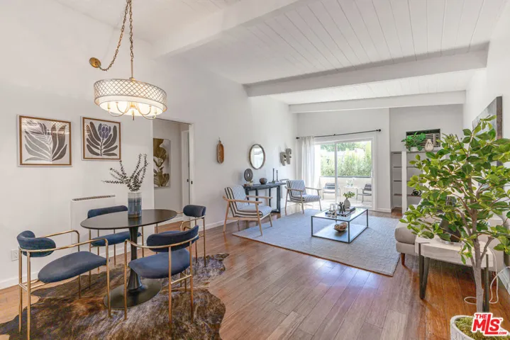 12014 Kling Street 18, Valley Village, California 91607