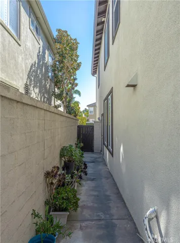 18571 Amalia, Huntington Beach, California 92648